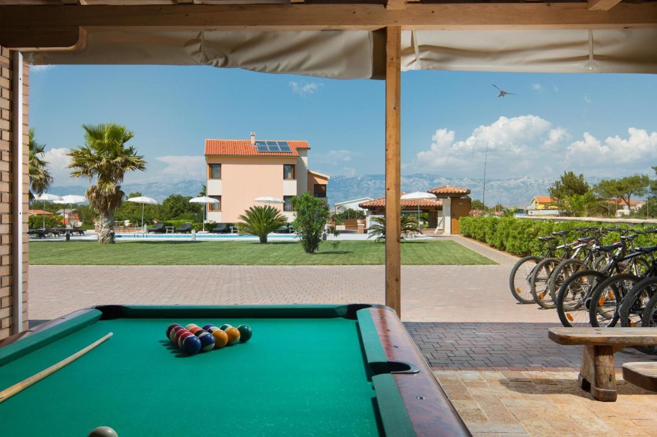 Villa Malibu One วีร์ ภายนอก รูปภาพ